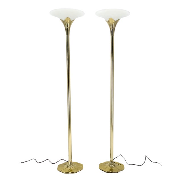 Pair of Clover Shape Base Trumpet Shades Brass Floor Lamps c1970s For Sale