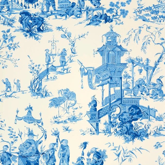 Sample - Schumacher Chinois Wallpaper in China Blue For Sale