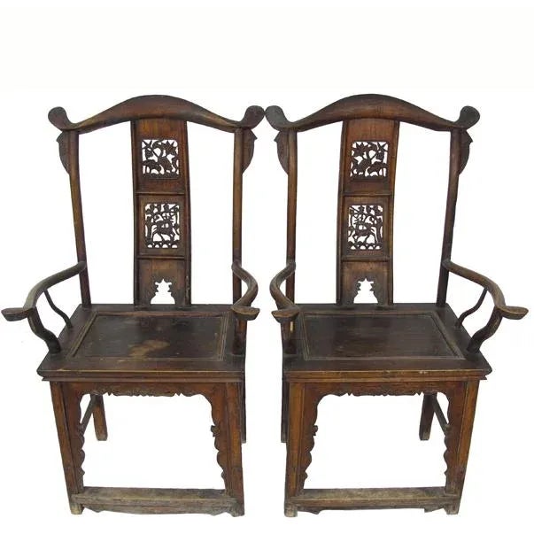 This 20 century high yoke back armchair has a back splat with nicely carved dear, crane, flowers on the branch and lilies...