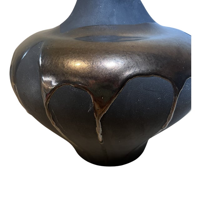 1980s Vintage Haeger Pottery Volcanic Metallic Black Drip Glaze Matte Finish Vase Vessel Raku Collection 162 For Sale - Image 5 of 13