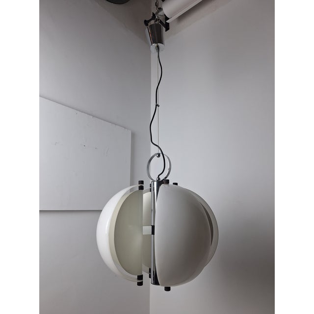 Stilnovo Acrylic Glass Spicchio Pendant by Danilo and Corrado Aroldi for Stilnovo, 1970s For Sale - Image 4 of 10