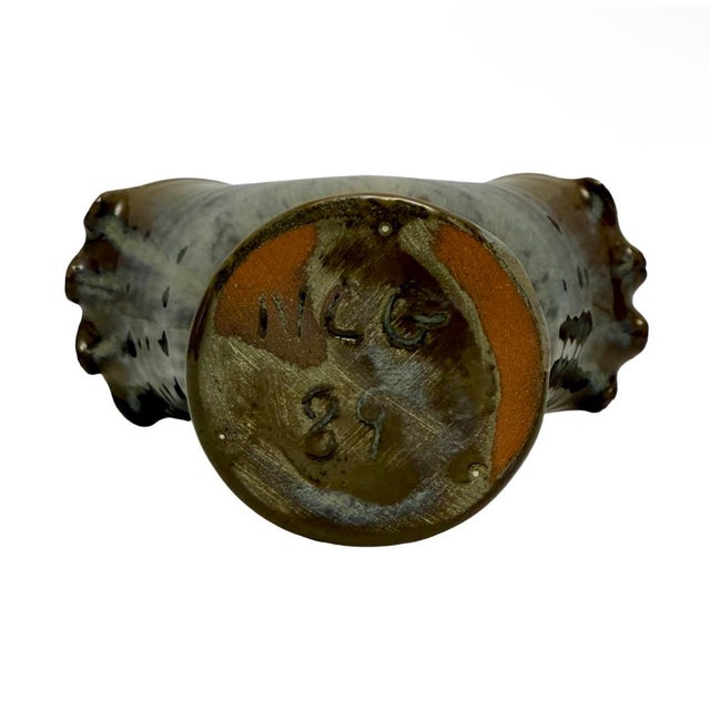 Ceramic VTG Jb Cole Pottery Brown Ruffle Basket Vase Signed Nell Cole Graves 89 (E-6). For Sale - Image 7 of 9