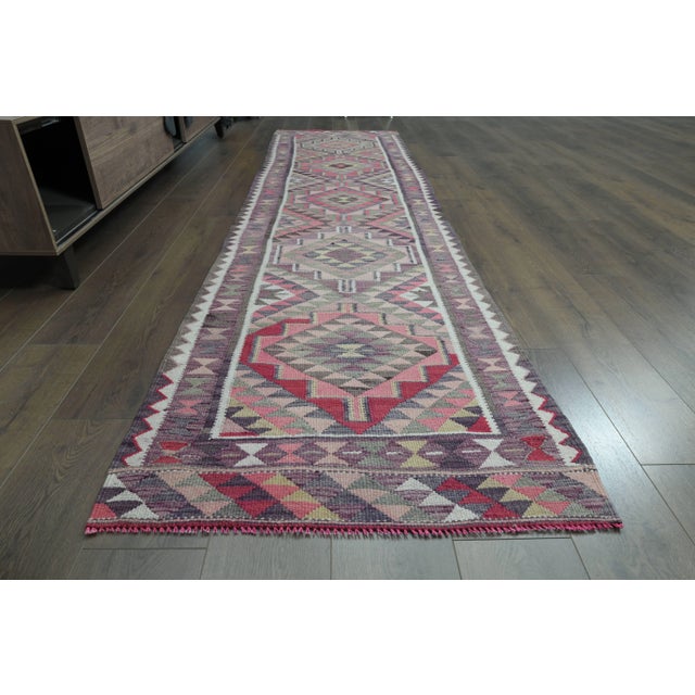 Tribal 1970s Vintage Turkish Oushak Handmade Wool Cotton Pink Runner Rug For Sale - Image 3 of 11