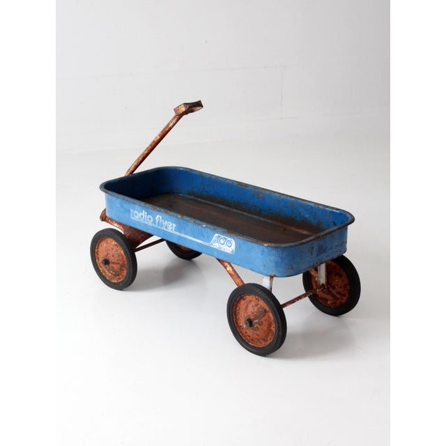 Vintage 1970s Radio Flyer Model 100 Blue Metal Wagon For Sale - Image 9 of 16