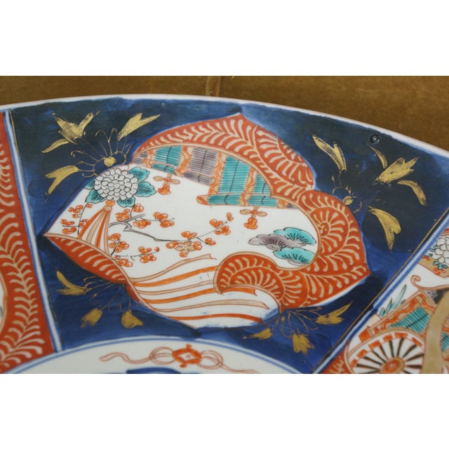 Antique Japanese Meiji Imari Porcelain Phoenix Rickshaw Platter Charger For Sale - Image 12 of 12