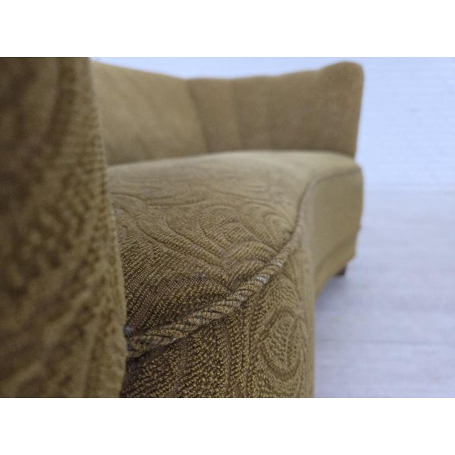 Danish 2-Seater Banana Sofa in Velour and Beech, 1960s For Sale - Image 16 of 18