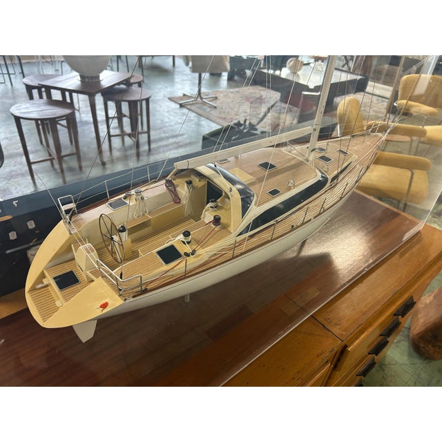 2000 - 2009 Model Boat by J.M. Viant, 2000s For Sale - Image 5 of 9