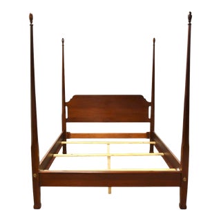 Solid Mahogany Queen Bed by Jamestown Sterling For Sale