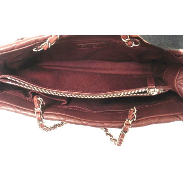 AUTHENTIC 2012 CHANEL ISTANBUL SOFT CAVIAR TOTE BURGUNDY LEATHER HANDBAG AUTHENTIC 2012 CHANEL STITCH LOGO OPEN SHOULDER...