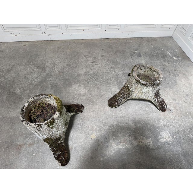Wood-Effect Concrete Planters, 1950s, Set of 2 For Sale - Image 3 of 7
