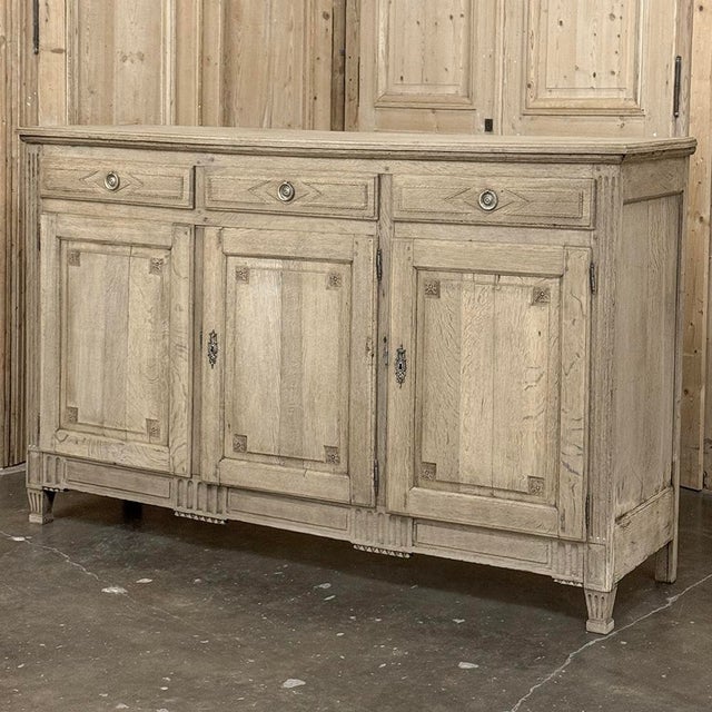 18th Century French Louis XVI Period Stripped Oak Buffet For Sale - Image 4 of 18