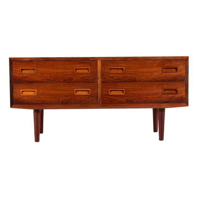 Mid-Century Modern Danish Rosewood Chest of Drawers by Poul Hundevad for Hundevad & Co, 1960s For Sale