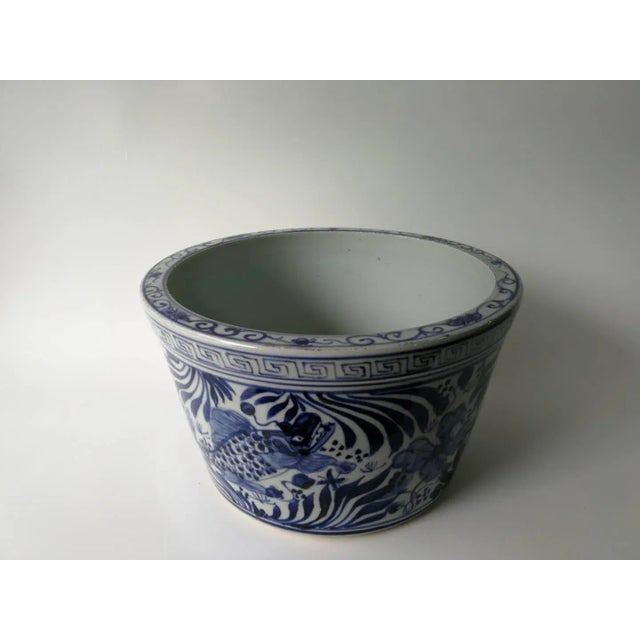 Chinese Chinese Blue and White Fish Bowl Planter For Sale - Image 3 of 9