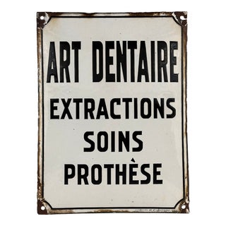 French Enamel Dentist Advertisment "Extractions Without the Pain" Sign, Circa 1930 For Sale