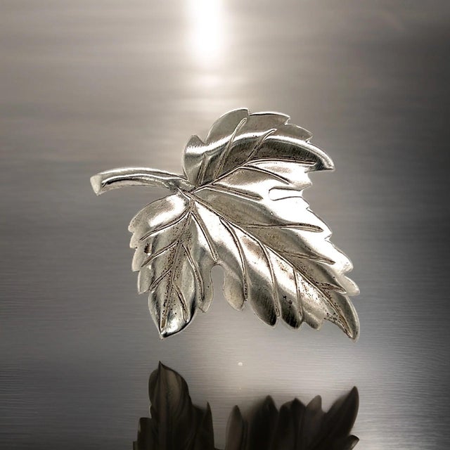 Contemporary 1990s Tiffany & Co Estate Leaf Brooch Pin Sterling Silver For Sale - Image 3 of 12