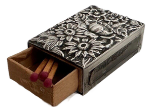 1930s S Kirk & Son Repousse Floral 90f Sterling Silver Match Box Safe No Mono