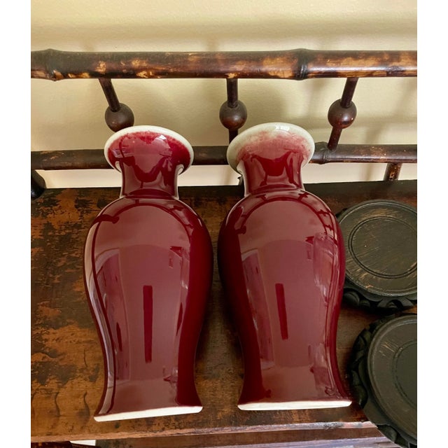 Mid 19th Century Pair of Sang De Boeuf Vases on Stands For Sale - Image 5 of 7