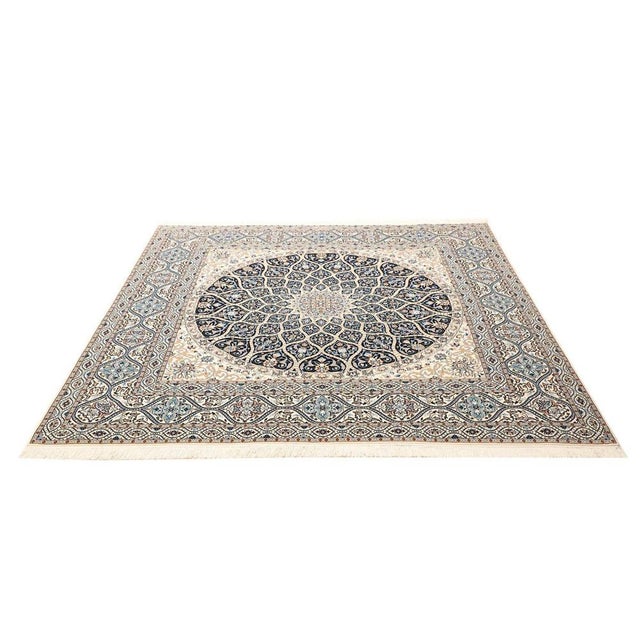 Nain Hand-Knotted Rug in Virgin Wool For Sale - Image 4 of 11