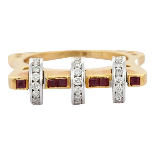 18k Solid Gold Contemporary Ruby Diamond Spinner Band Ring Size 7 For Sale