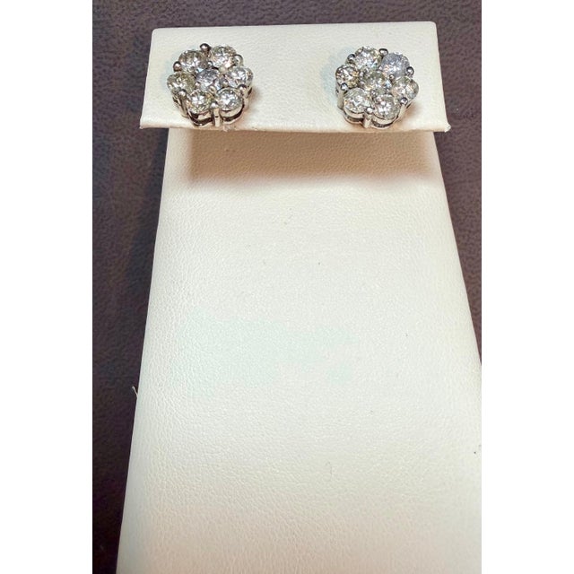 3.5 Carat, 7 Diamond Floral Cluster Flower Stud Earrings in 14 Karat White Gold For Sale In New York - Image 6 of 8