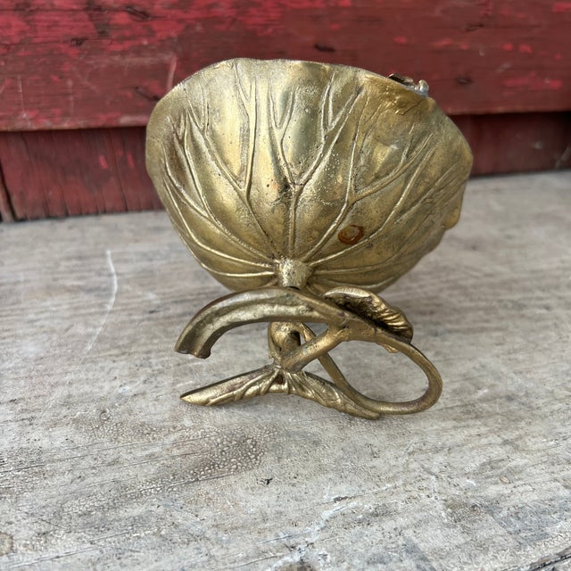 Vintage Brass Lily Pad Pedestal Bowl With Frog Accent For Sale - Image 12 of 12