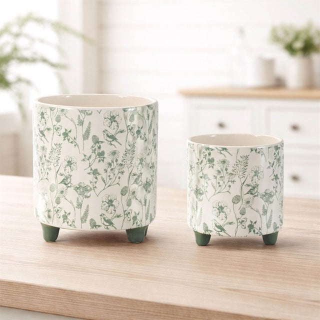 Traditional Botanical Bird Print Dolomite Planter (Set of 2) For Sale - Image 3 of 5