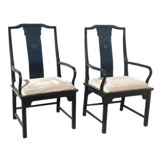 Pair of Vintage Chin Hua Asian Dining Armchairs by Century For Sale