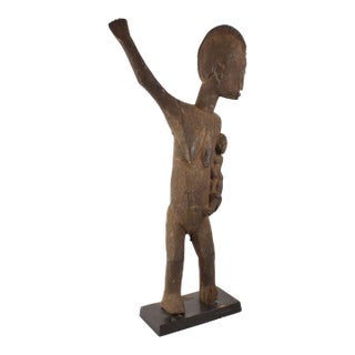 Early 20th Century Lobi Maternity Figure with Child Burkina Faso For Sale