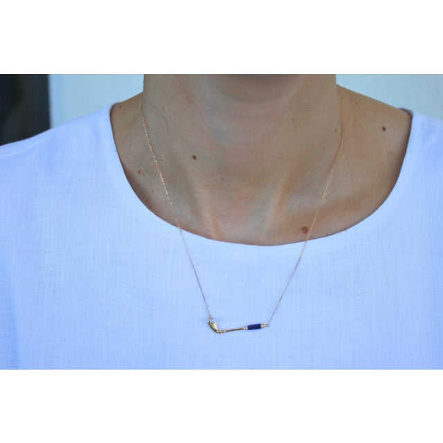 Early 21st Century Diamond Blue Lapis Lazuli Golf Club Birdie Jewelry 18 Karat Yellow Gold Charm Pendant Necklace For Sale - Image 5 of 10