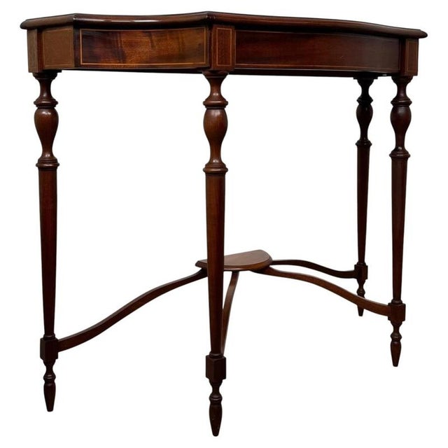 Early 20th Century Antique English Mahogany Serpentine Side Table For Sale - Image 4 of 10