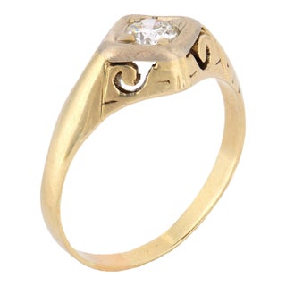 1930s Art Deco 0.70 Carat Diamond 14k Yellow Gold Bezel Set Ring, Size 12 For Sale