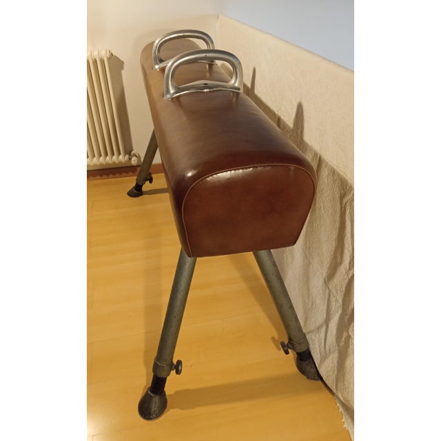 Professional Leather Gym Horse, Italy, 1950s For Sale - Image 4 of 18