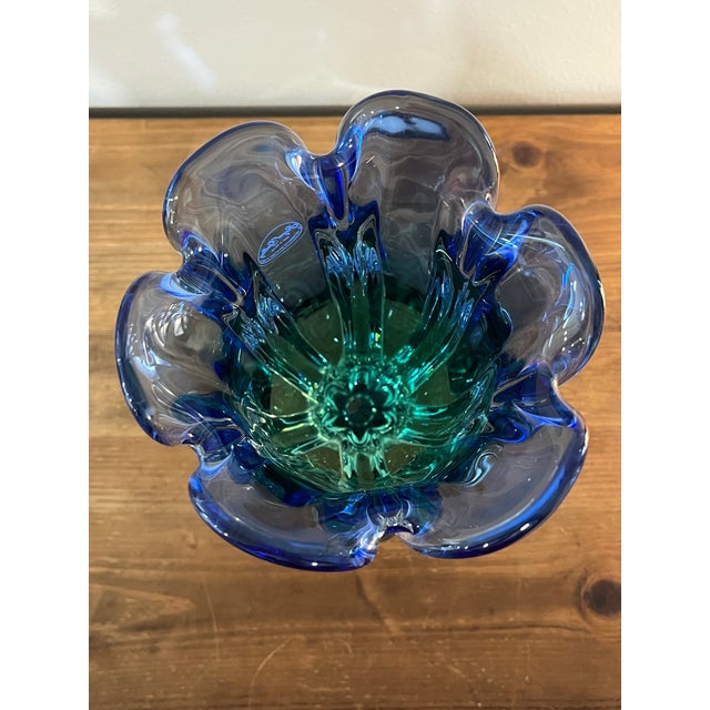 Glass Royal Gallery Cobalt & Emerald Art Glass Tulip Vase, Poland 1999 For Sale - Image 7 of 11