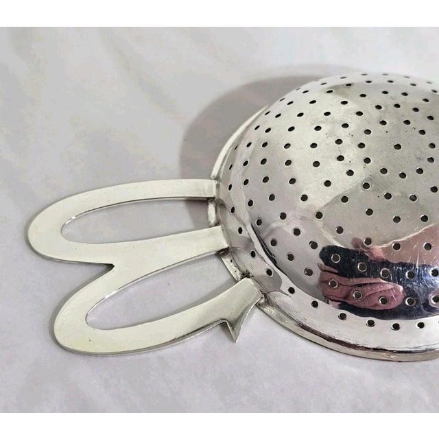 Mid-Century George VI Sterling Silver Tea Strainer, 1948 For Sale - Image 4 of 17
