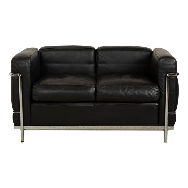 LC2 Sofa in Leather and Chrome by Le Corbusier for Cassina For Sale