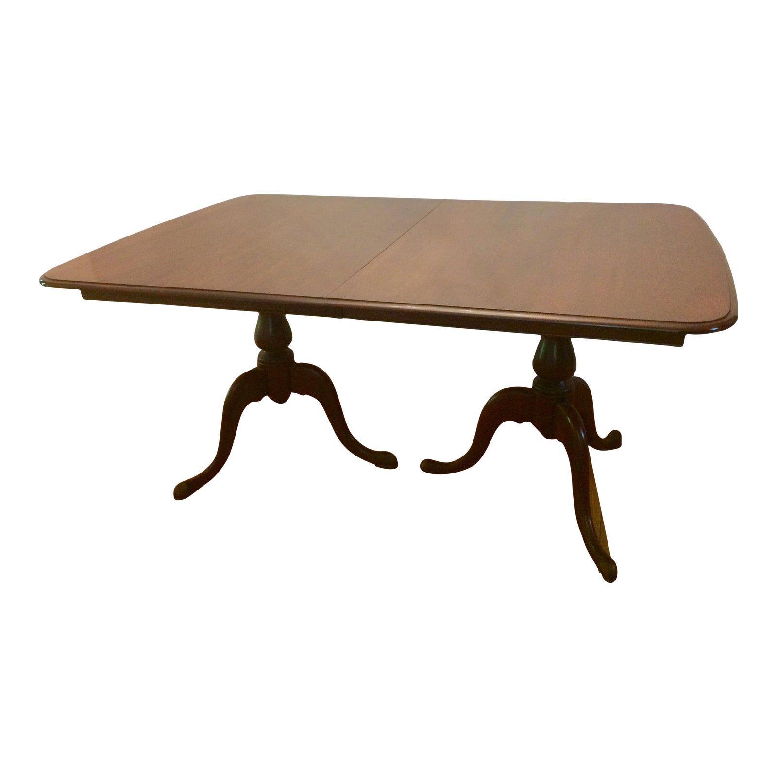 1990s Vintage Colonial Furniture Woodbury Queen Anne Cherry Dining