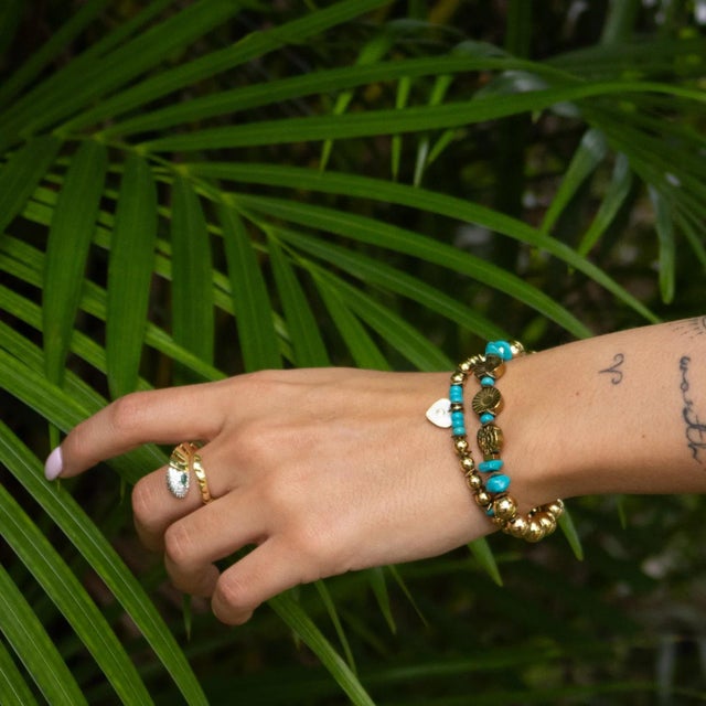 Inner Peace Turquoise & Heart Charm Gold Bracelet Set For Sale - Image 4 of 8