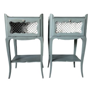 1960s Vintage French Louis XV Style Painted Nightstands - A Pair For Sale