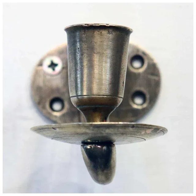 Traditional English Georgian Brass Single Arm Candle Sconce For Sale - Image 3 of 5