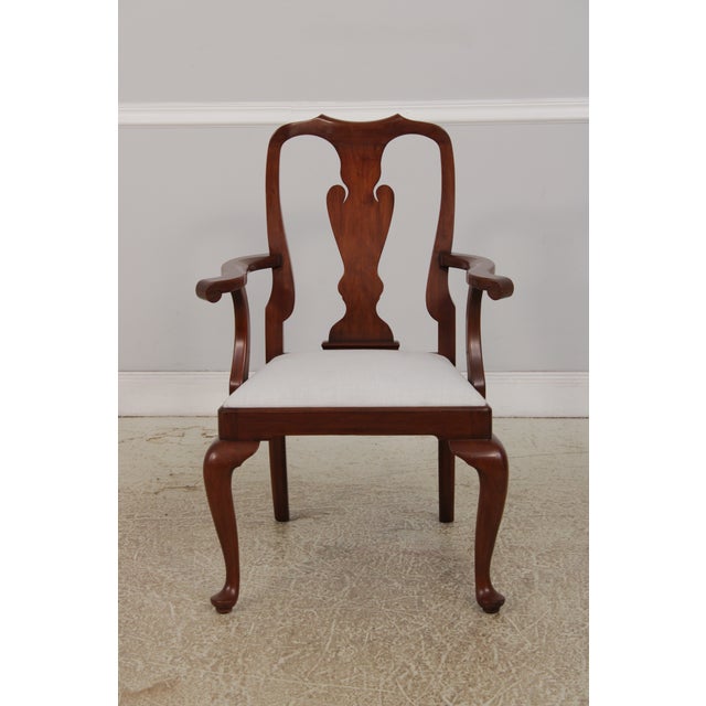 Queen Anne Set of 6 Henkel Harris Model 110 Cherry Dining Room Chairs For Sale - Image 3 of 16