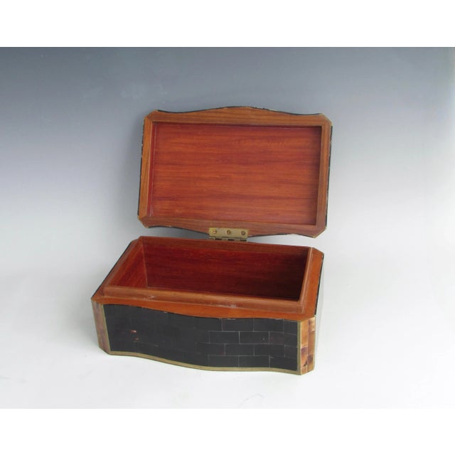 Plastic Tessalated Maitland Smith Faux Horn Gentleman's Dresser Box For Sale - Image 7 of 13