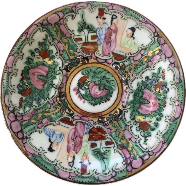 Chinoiserie Antique Famille Rose Medallion Plates- 17 Piece Set For Sale - Image 3 of 12