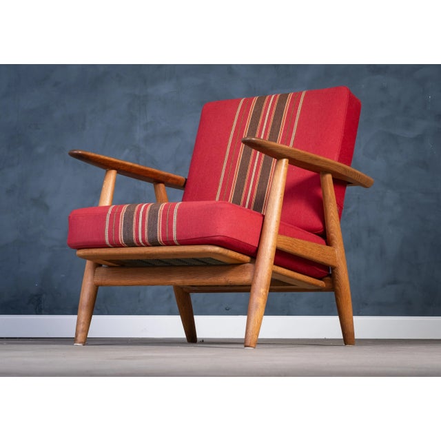 Vintage Danish GE 240 Chair in Oak by Hans J. Wegner for Getama, 1960s For Sale - Image 4 of 12