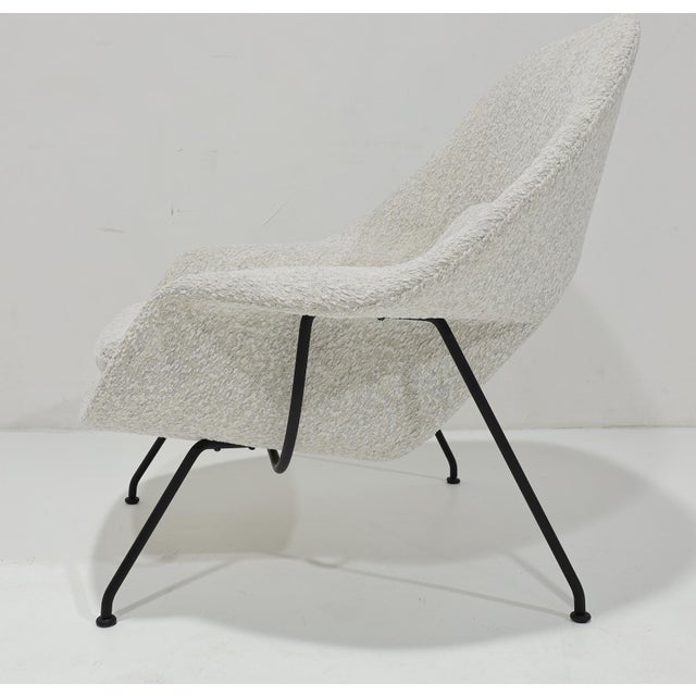 White Eero Saarinen for Knoll Womb Chair Is Pierre Frey Boucle' For Sale - Image 8 of 9