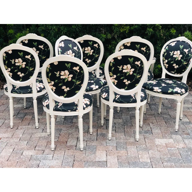 Maison Jansen A Set of Eight Maison Jansen Style French Louis XVI Chairs With New Upholstery For Sale - Image 4 of 12