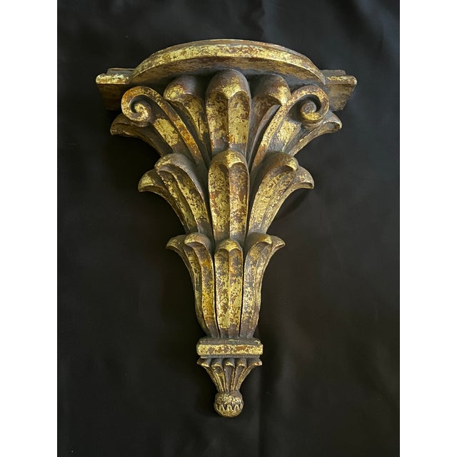 French Extra Large Neoclassical Style Gold Gilt Acanthus Wall Bracket For Sale - Image 3 of 7
