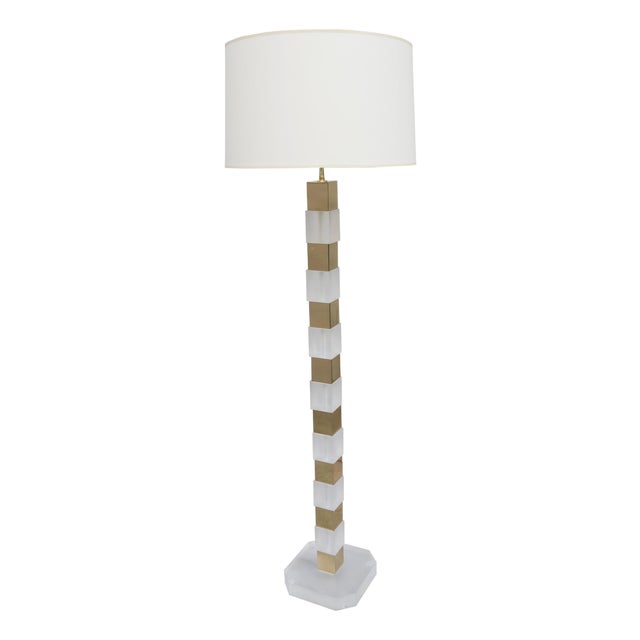 1970s Modernist Lucite and Brass Floor Lamp For Sale