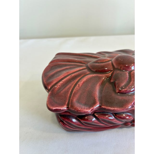 Mid-Century Modern 1950s Claire Lerner California Red Floral Ceramic Box For Sale - Image 3 of 10