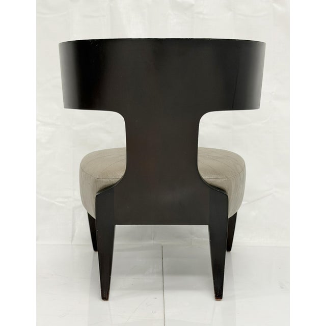 1980s Donghia Klismos Slipper Chair in Mahogany-Finished Maple and Leather For Sale In Los Angeles - Image 6 of 18