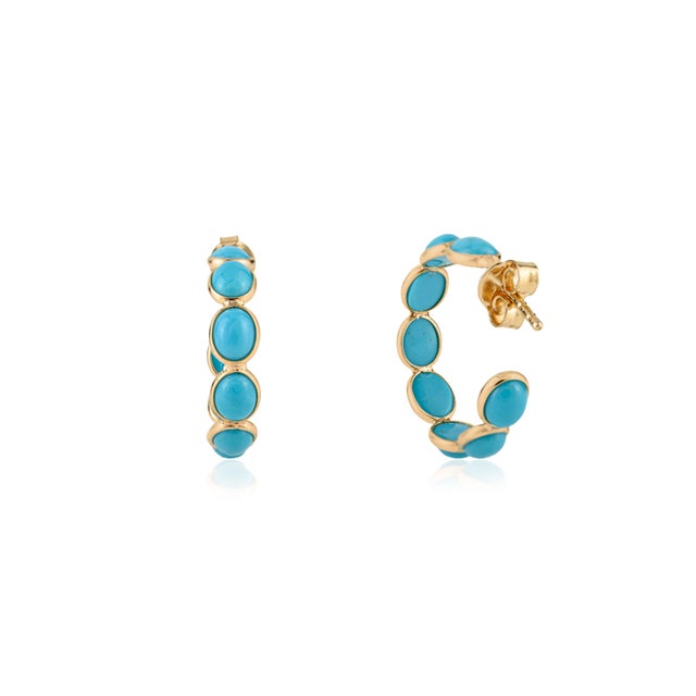 Mid-Century Modern 1.25 Carat Turquoise Chunky Women's Hoop Earrings in 18k Solid Gold- A Pair For Sale - Image 3 of 10